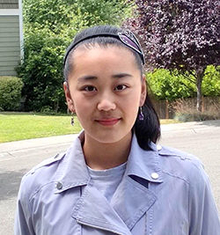 Julie Zhang, Dean's Medalist in the Natural Science